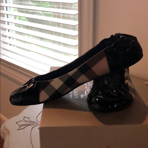 Burberry Ballet Flats - Picture 2 of 5